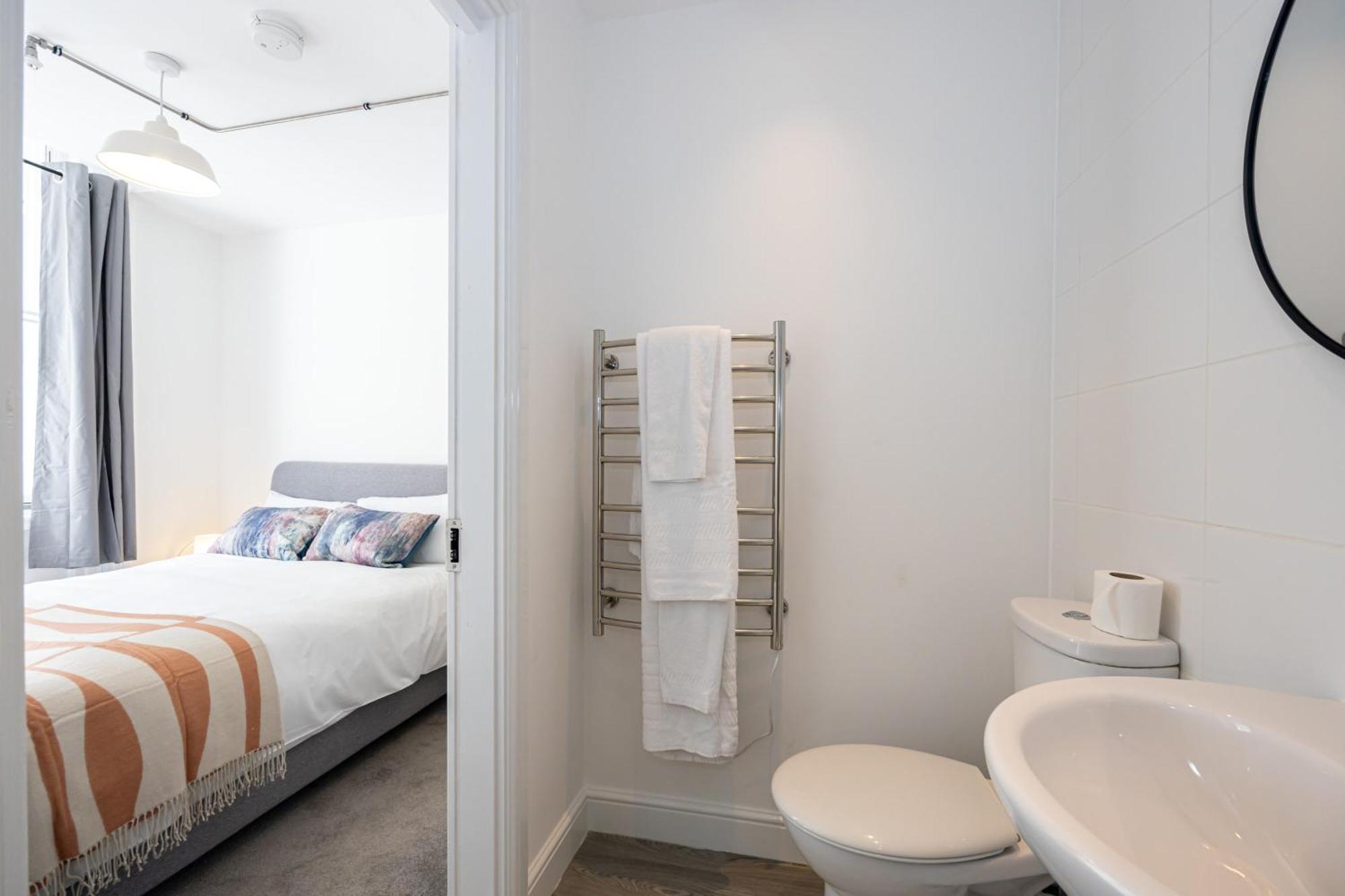 Beautiful 1 Bed 20Mins To Central Manchester Bolton Extérieur photo