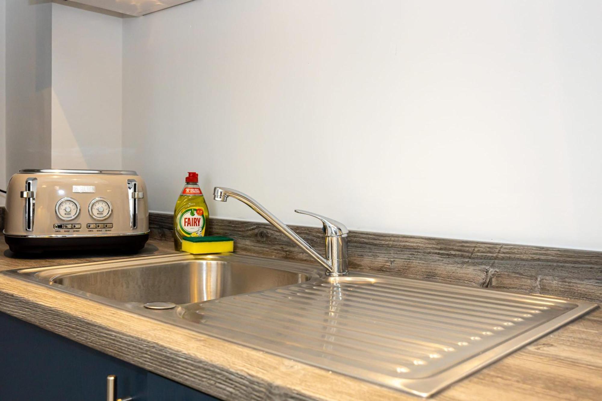 Beautiful 1 Bed 20Mins To Central Manchester Bolton Extérieur photo